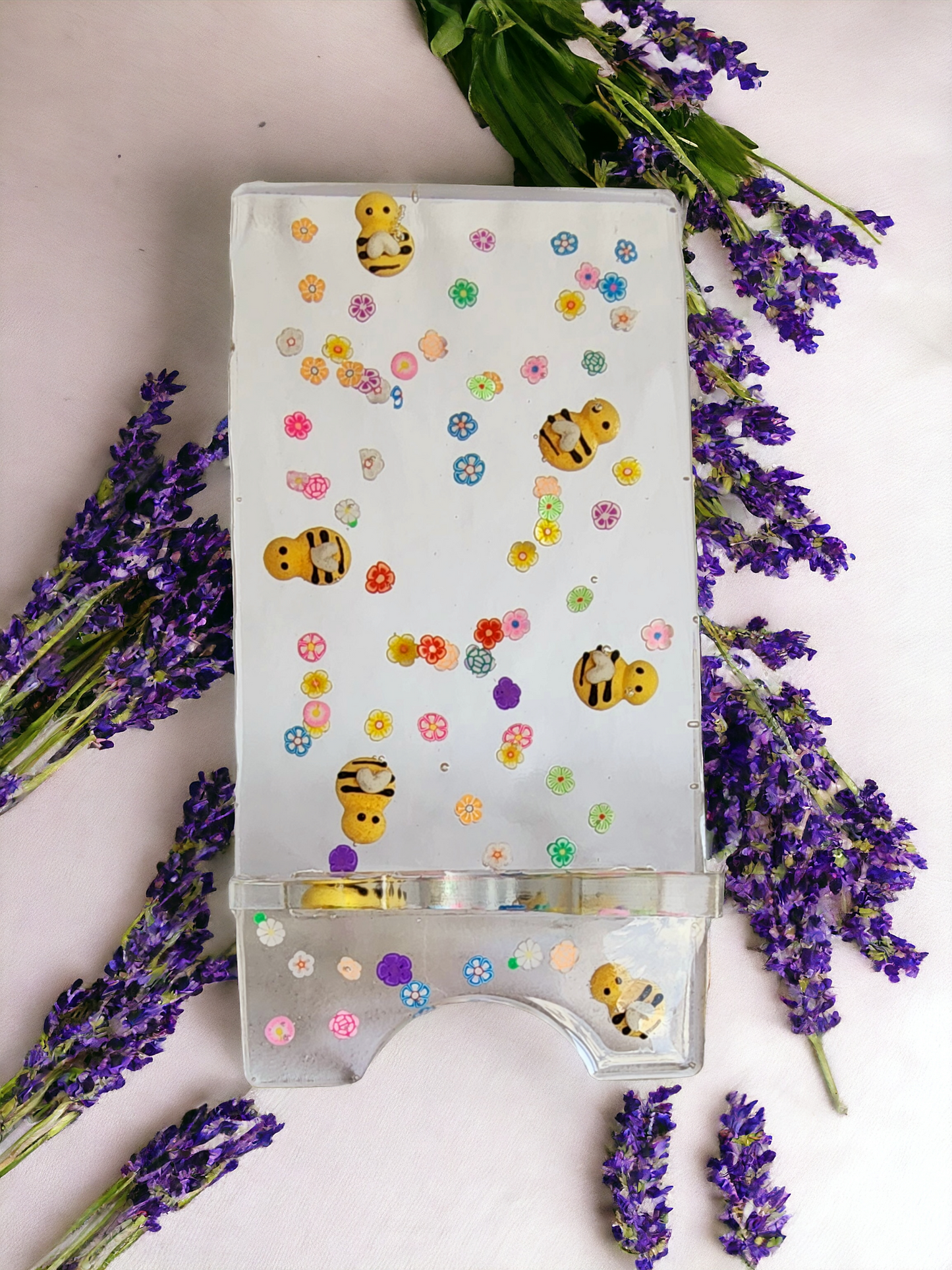 Bumble Bee Flower Patch Phone Stand