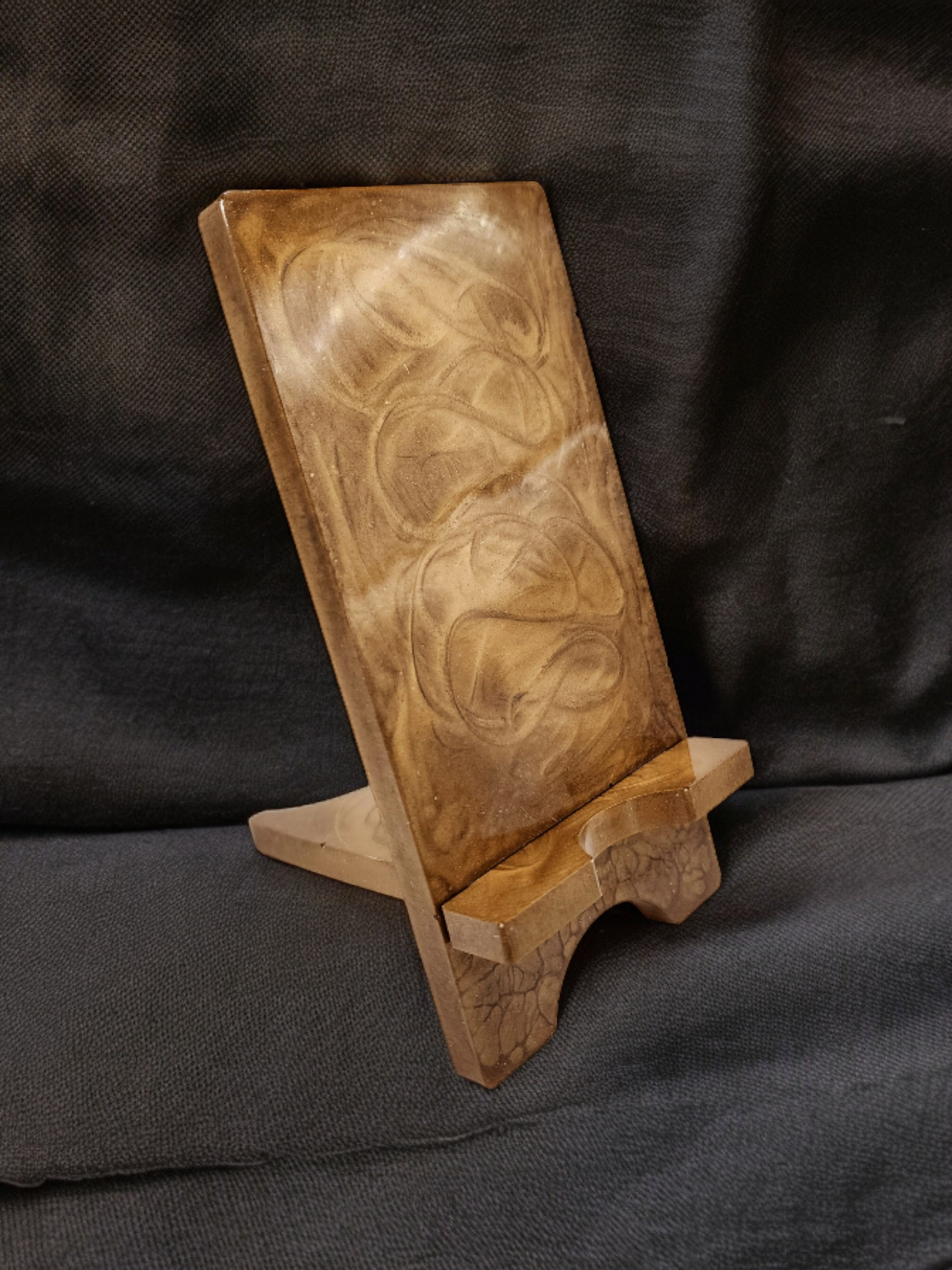 Golden Swirl Phone Stand